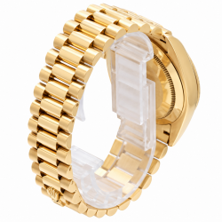 Rolex Day-Date 40MM 228238 18K Yellow Gold Silver Dial Watch